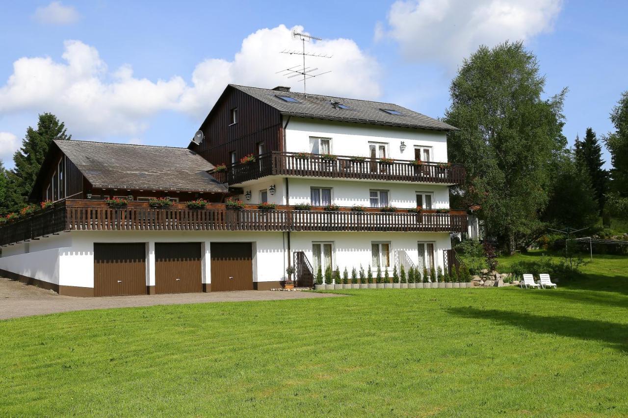 Landhotel Garni Schweizerhaus Schönwald Exterior photo