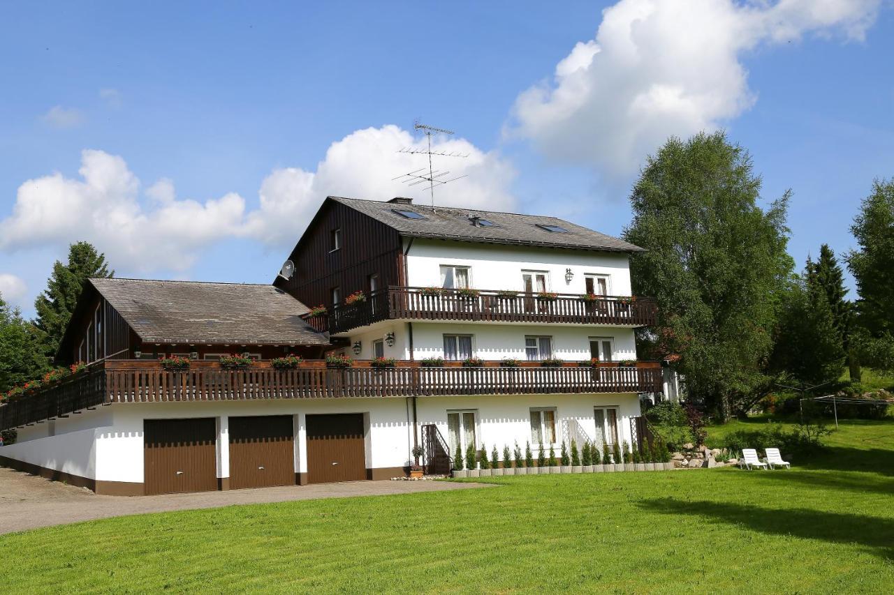 Landhotel Garni Schweizerhaus Schönwald Exterior photo